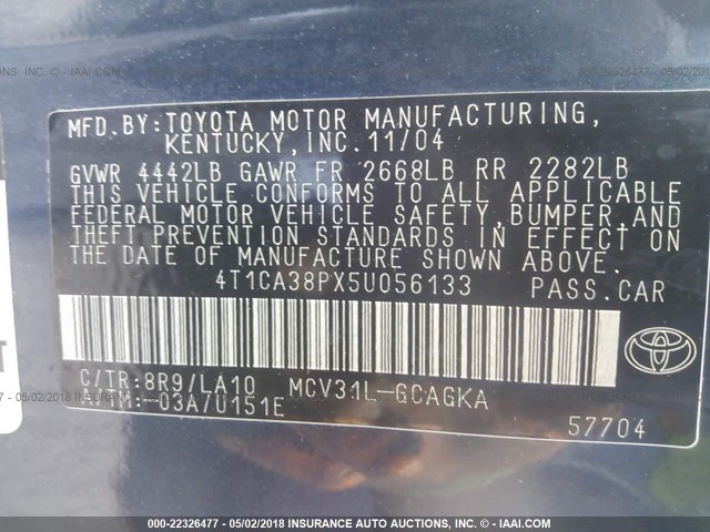 4T1CA38PX5U056133 - 2005 TOYOTA CAMRY SOLARA SE/SLE BLUE photo 9