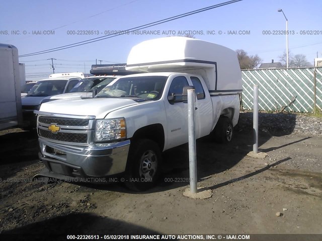 1GC2CVCGXCZ349821 - 2012 CHEVROLET SILVERADO C2500 HEAVY DUTY WHITE photo 2