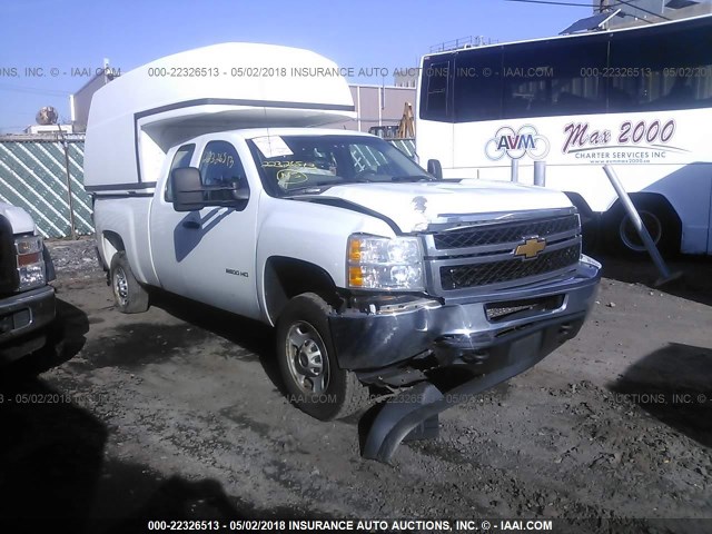 1GC2CVCGXCZ349821 - 2012 CHEVROLET SILVERADO C2500 HEAVY DUTY WHITE photo 6