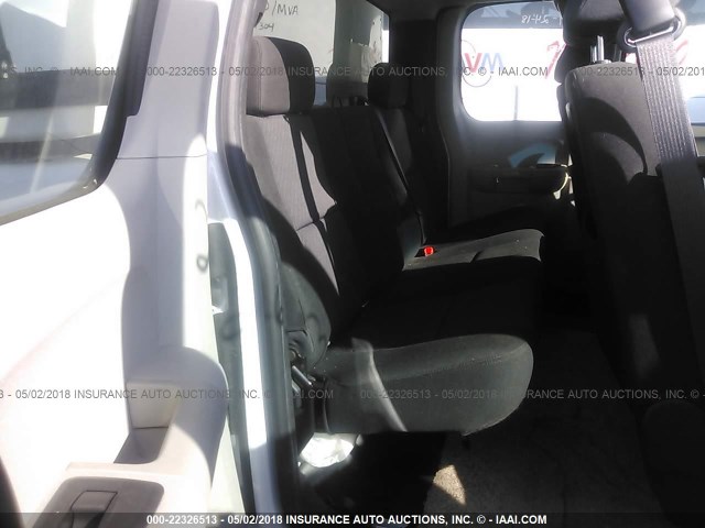 1GC2CVCGXCZ349821 - 2012 CHEVROLET SILVERADO C2500 HEAVY DUTY WHITE photo 8