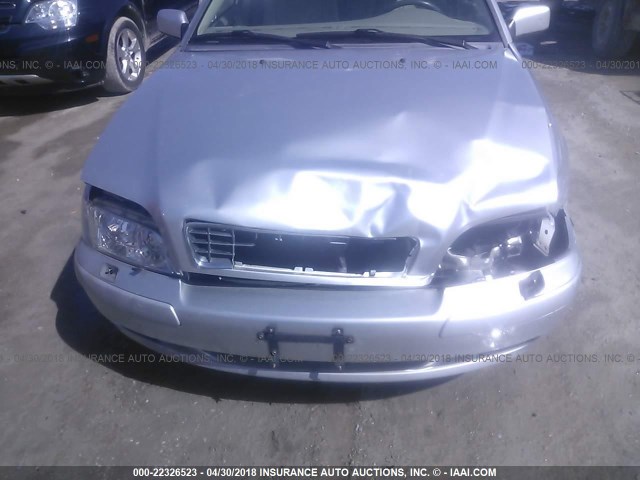 YV1VS27514F093833 - 2004 VOLVO S40 1.9T SILVER photo 6