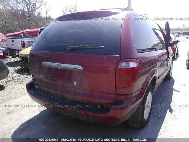 1C4GP45R55B281300 - 2005 CHRYSLER TOWN & COUNTRY  RED photo 4