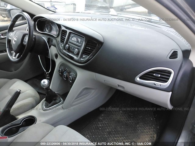 1C3CDFBH8DD700553 - 2013 DODGE DART SXT SILVER photo 5