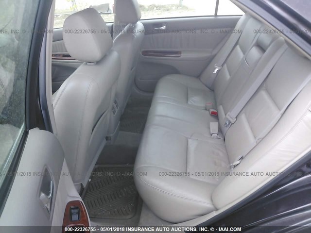 4T1BF30K33U562820 - 2003 TOYOTA CAMRY LE/XLE/SE შავი ფოტო 8