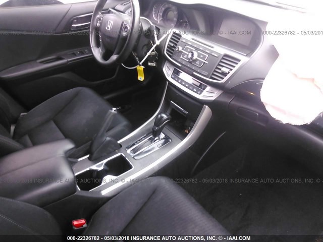 1HGCR2F53FA080738 - 2015 HONDA ACCORD SPORT 白色 照片 5