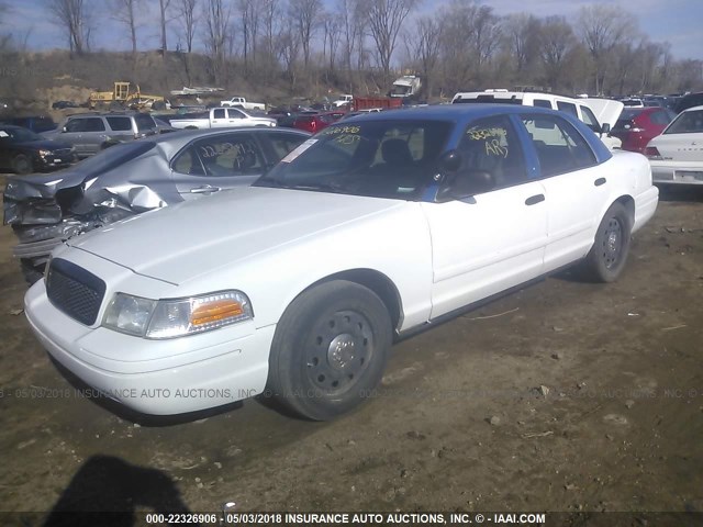 2FAHP71VX9X122709 - 2009 FORD CROWN VICTORIA POLICE INTERCEPTOR WHITE photo 2