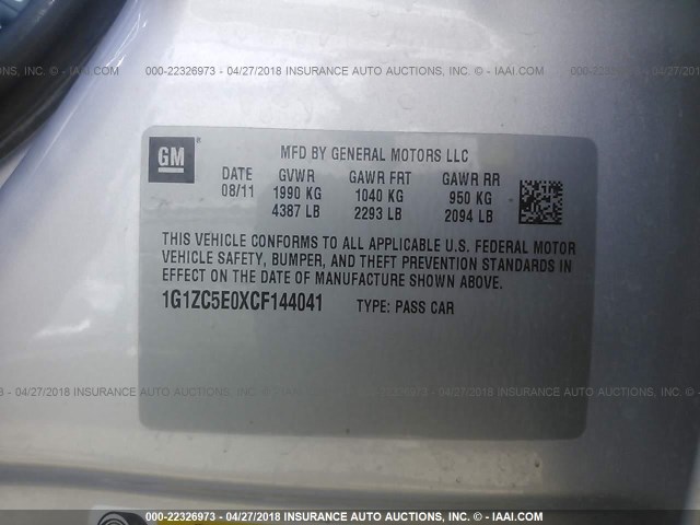 1G1ZC5E0XCF144041 - 2012 CHEVROLET MALIBU 1LT 银色 照片 9