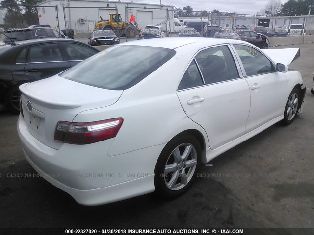 4T1BE46K09U856474 - 2009 TOYOTA CAMRY SE/LE/XLE WHITE photo 4