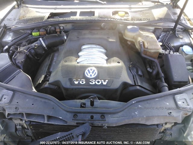 WVWRH63B91P281918 - 2001 VOLKSWAGEN PASSAT GLX 灰色 照片 10