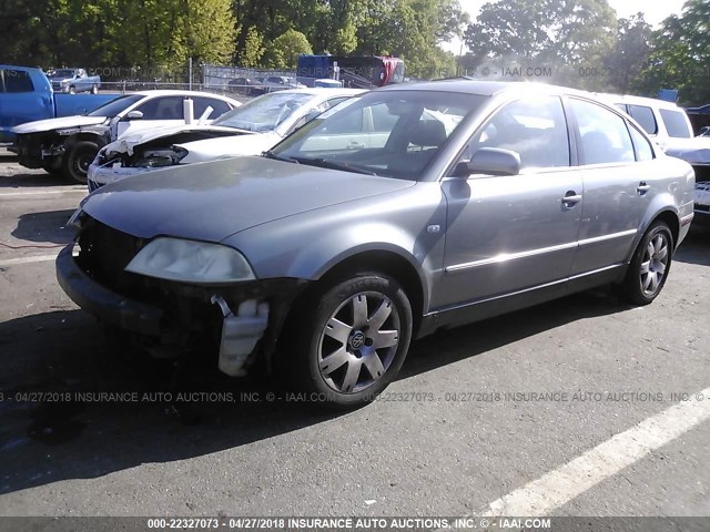 WVWRH63B91P281918 - 2001 VOLKSWAGEN PASSAT GLX 灰色 照片 2