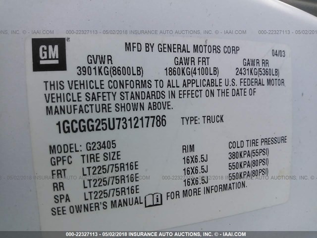 1GCGG25U731217786 - 2003 CHEVROLET EXPRESS G2500  WHITE photo 9