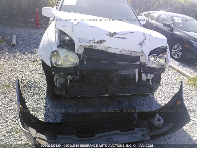 KM8SC13D64U577436 - 2004 HYUNDAI SANTA FE GLS/LX WHITE photo 6