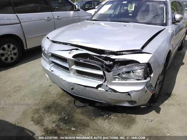 2B3CA3CV8AH165604 - 2010 DODGE CHARGER SXT SILVER photo 6