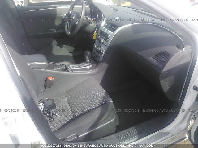 1G1ZH57B384290350 - 2008 CHEVROLET MALIBU 1LT 白色 照片 5