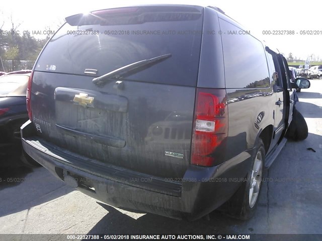 1GNUKJE36AR182375 - 2010 CHEVROLET SUBURBAN K1500 LT GRAY photo 4