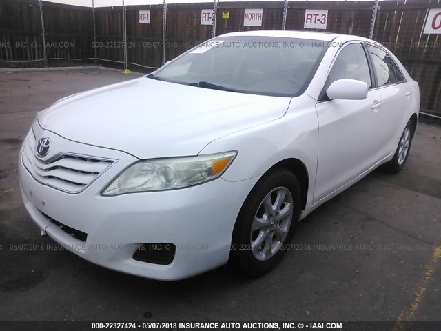 4T1BK3EK0AU607021 - 2010 TOYOTA CAMRY SE/LE/XLE 白色 照片 2