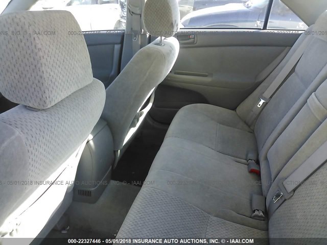 4T1BE32K04U265960 - 2004 TOYOTA CAMRY LE/XLE/SE თეთრი ფოტო 8