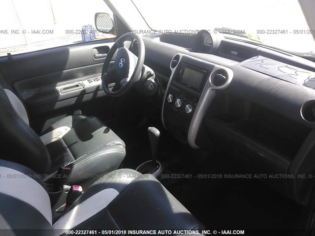 JTLKT324440150592 - 2004 TOYOTA SCION XB BLACK photo 5