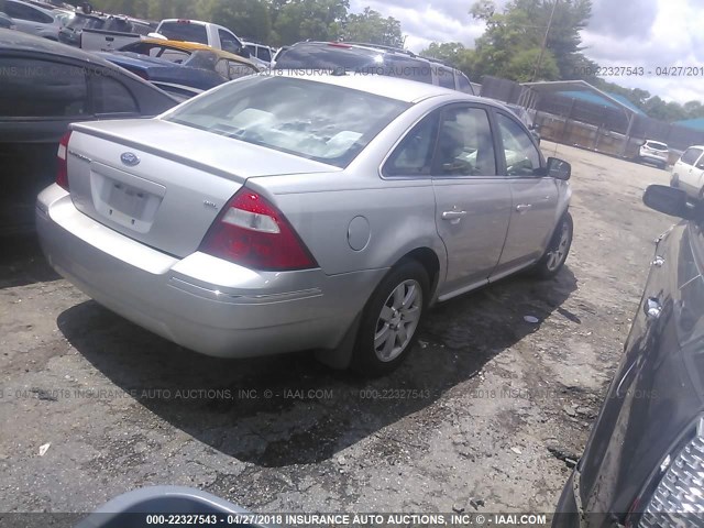 1FAHP24167G133303 - 2007 FORD FIVE HUNDRED SEL SILVER photo 4