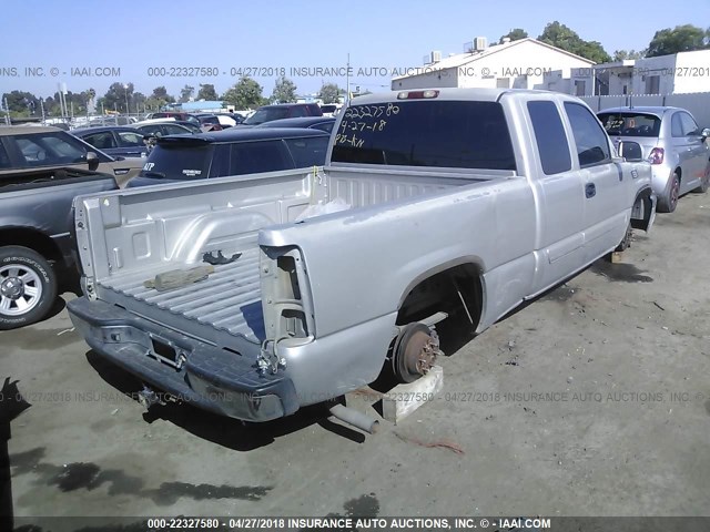 2GCEC19T441165656 - 2004 CHEVROLET SILVERADO C1500 GRAY photo 4