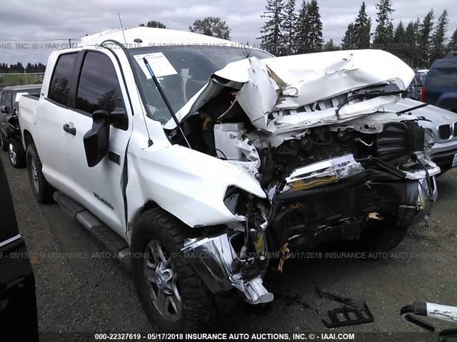 5TFRY5F18EX171882 - 2014 TOYOTA TUNDRA DOUBLE CAB SR/SR5 WHITE photo 1