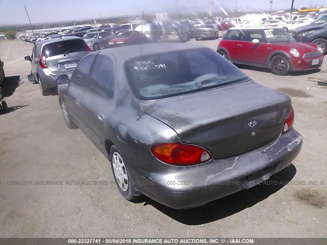 KMHJF35F4YU012363 - 2000 HYUNDAI ELANTRA GLS GRAY photo 3