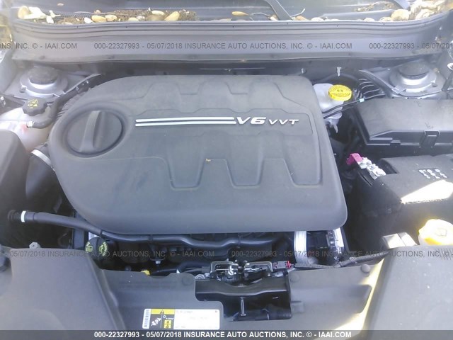 1C4PJMCS0HW545284 - 2017 JEEP CHEROKEE LATITUDE Gümüş foto 10