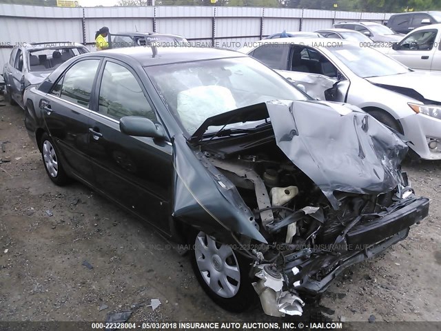 4T1BE32K63U688783 - 2003 TOYOTA CAMRY LE/XLE/SE მწვანე ფოტო 1
