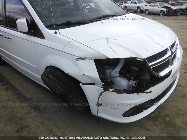 2C4RDGCG6DR748504 - 2013 DODGE GRAND CARAVAN SXT WHITE photo 6