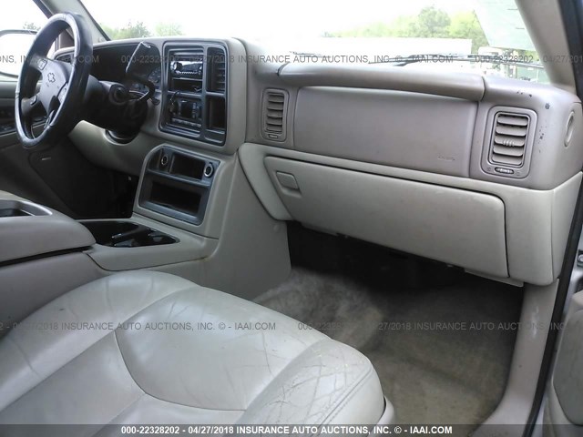 1GNFK16Z35J135384 - 2005 CHEVROLET SUBURBAN K1500 Champagne photo 5