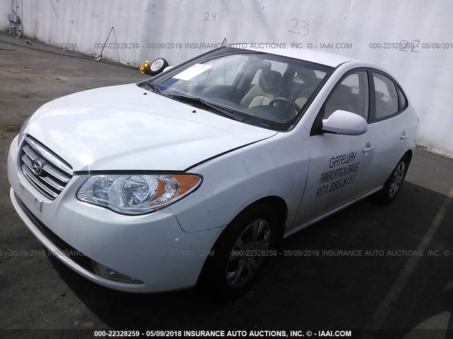 KMHDU46D39U812966 - 2009 HYUNDAI ELANTRA GLS/SE WHITE photo 2