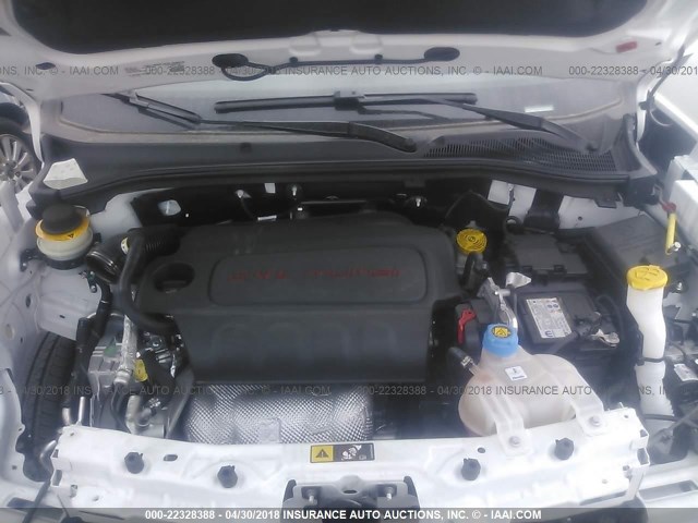 ZFBERFBB4H6H00342 - 2017 RAM PROMASTER CITY SLT 白色 照片 10