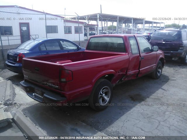 1GCCS1948W8180390 - 1998 CHEVROLET S TRUCK S10 RED photo 4