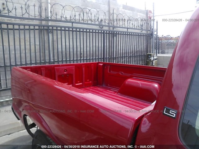 1GCCS1948W8180390 - 1998 CHEVROLET S TRUCK S10 RED photo 8