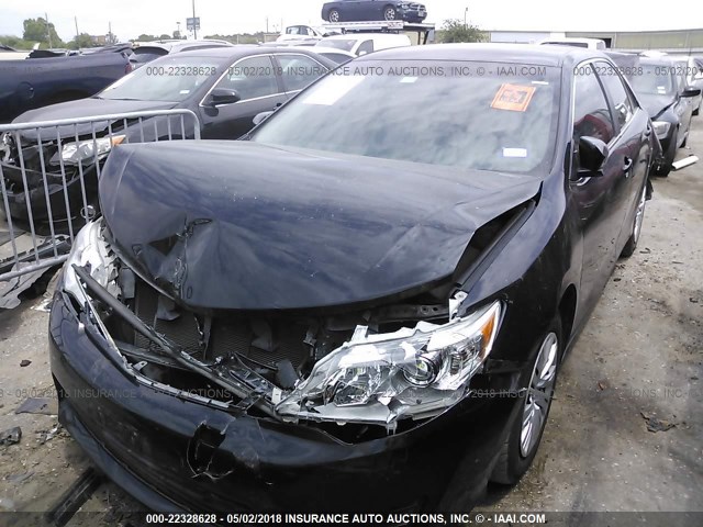 4T4BF1FK7DR295328 - 2013 TOYOTA CAMRY L/SE/LE/XLE 黑色 照片 2