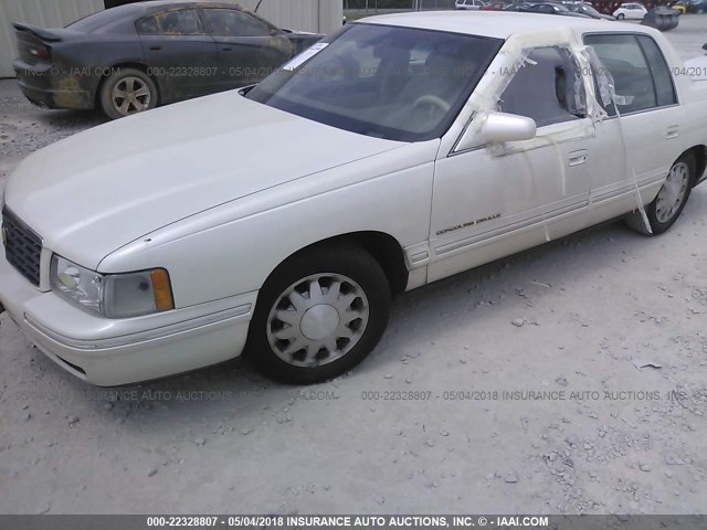 1G6KF5490WU780230 - 1998 CADILLAC DEVILLE CONCOURS CREAM photo 6