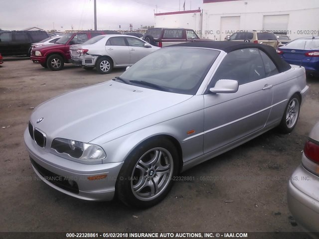 WBABS33441JY51939 - 2001 BMW 325 CI SILVER photo 2