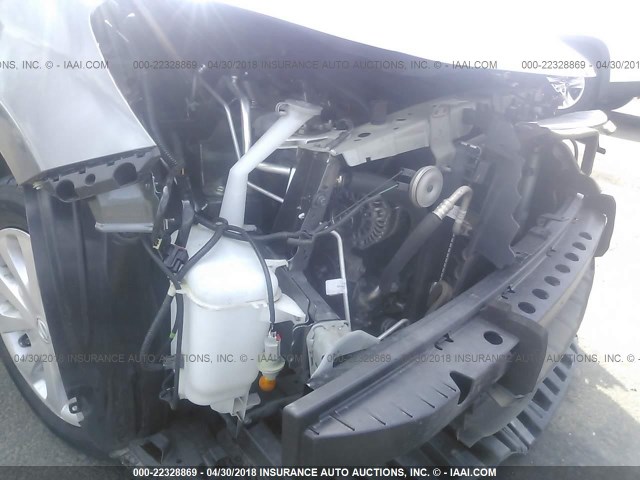 3N1CE2CP0GL402491 - 2016 NISSAN VERSA NOTE S/S PLUS/SV/SL/SR GRAY photo 10