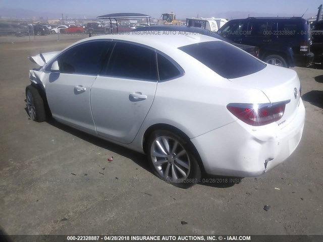 1G4PR5SK1F4167724 - 2015 BUICK VERANO CONVENIENCE WHITE photo 3