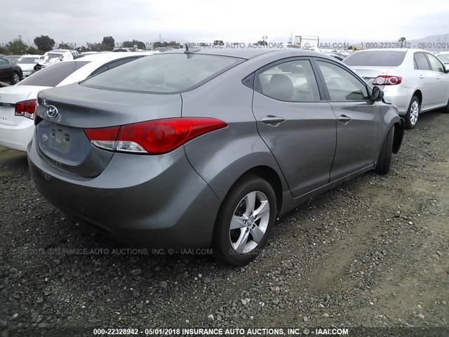 5NPDH4AE6DH342685 - 2013 HYUNDAI ELANTRA GLS/LIMITED GRAY photo 4