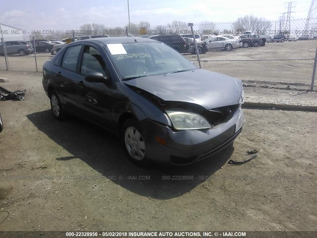 1FAHP34N37W170064 - 2007 FORD FOCUS ZX4/S/SE/SES GRAY photo 1