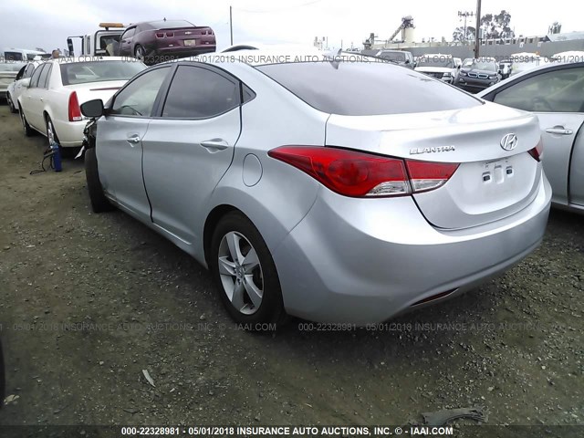 5NPDH4AE2DH237044 - 2013 HYUNDAI ELANTRA GLS/LIMITED SILVER photo 3