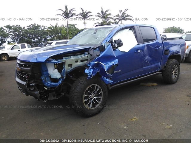 1GCGTEEN1J1208035 - 2018 CHEVROLET COLORADO ZR2 BLUE photo 2