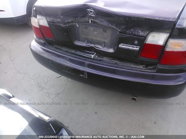 1HGCD5601VA261372 - 1997 HONDA ACCORD SE BURGUNDY photo 6