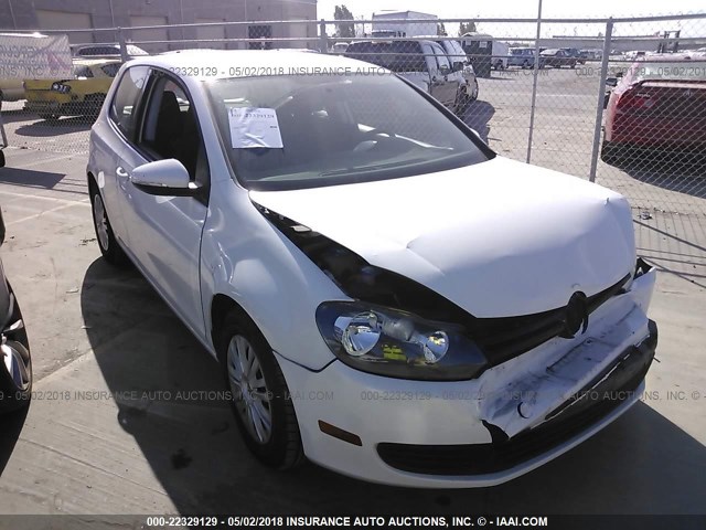WVWAB7AJ1CW209022 - 2012 VOLKSWAGEN GOLF 白色 照片 1