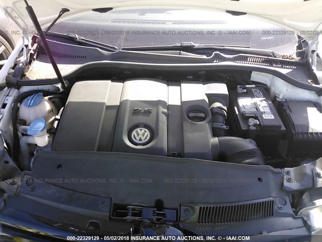 WVWAB7AJ1CW209022 - 2012 VOLKSWAGEN GOLF 白色 照片 10