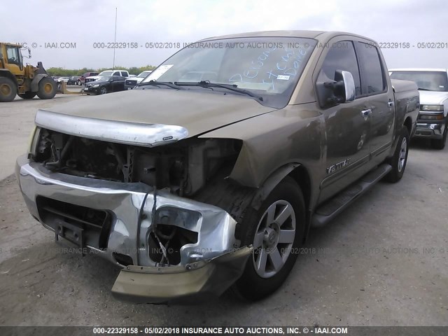 1N6BA07A15N518811 - 2005 NISSAN TITAN XE/SE/LE GOLD photo 2