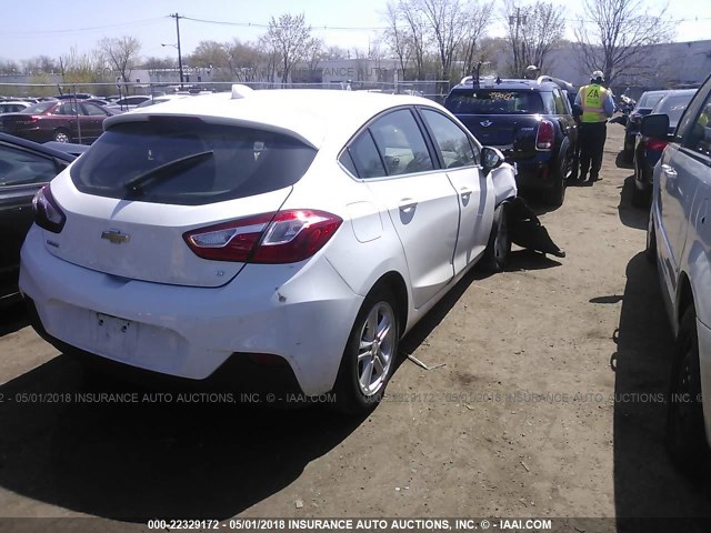 3G1BE6SM7HS569518 - 2017 CHEVROLET CRUZE WHITE photo 4