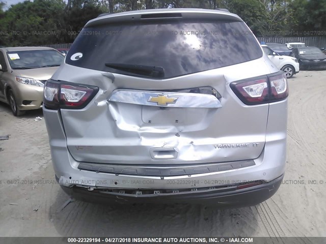 1GNKRGKD3EJ295112 - 2014 CHEVROLET TRAVERSE LT SILVER photo 6