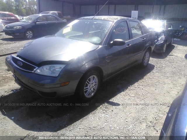 1FAFP34N27W251175 - 2007 FORD FOCUS ZX4/S/SE/SES GRAY photo 2